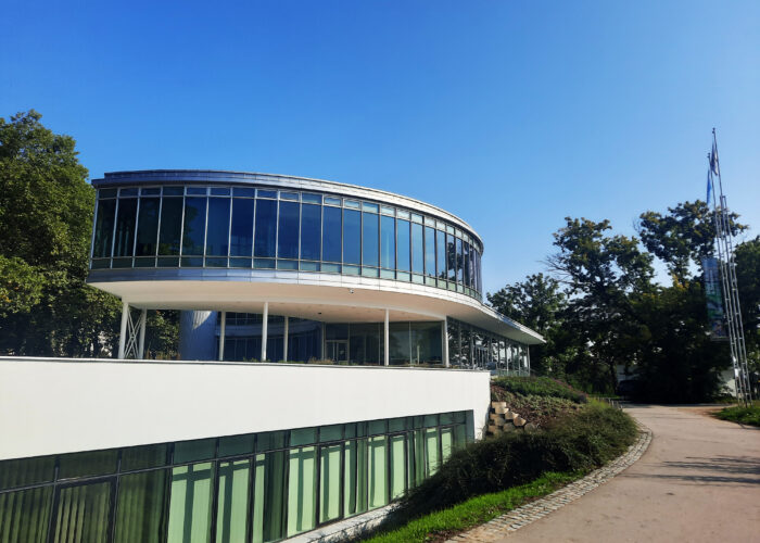 Bruselský styl: A Czechoslovak artistic movement