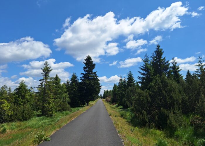 2-days ride in Krušné hory with brutal climb (Karlovy Vary – Chomutov)