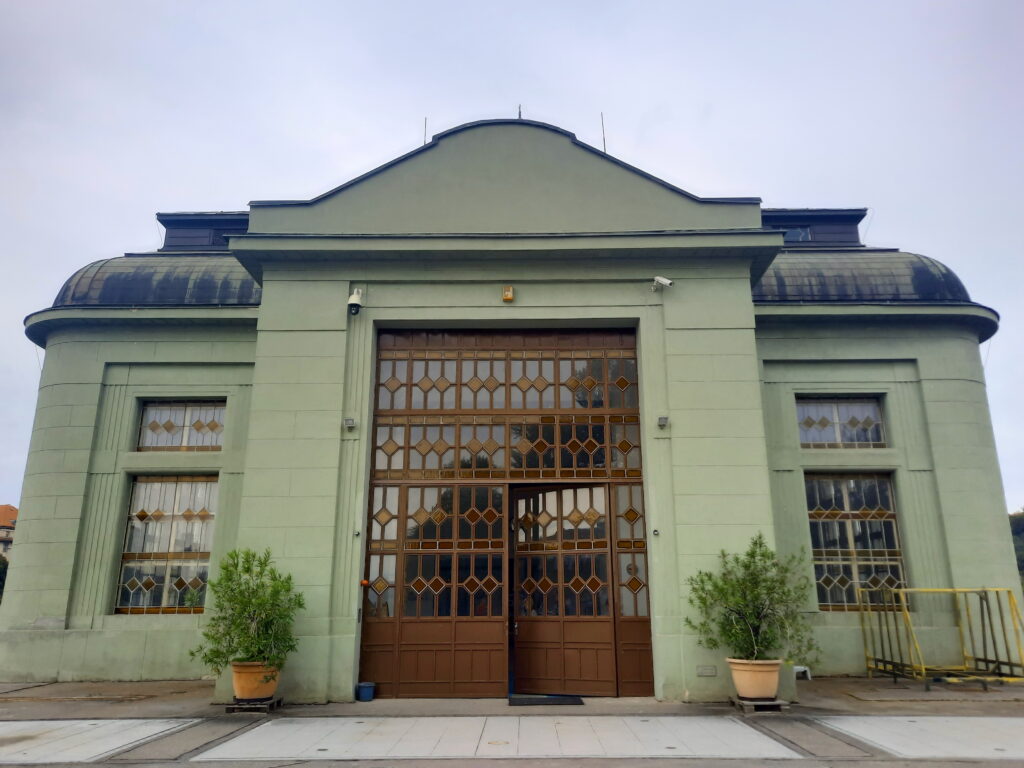 Štvanice power station facade