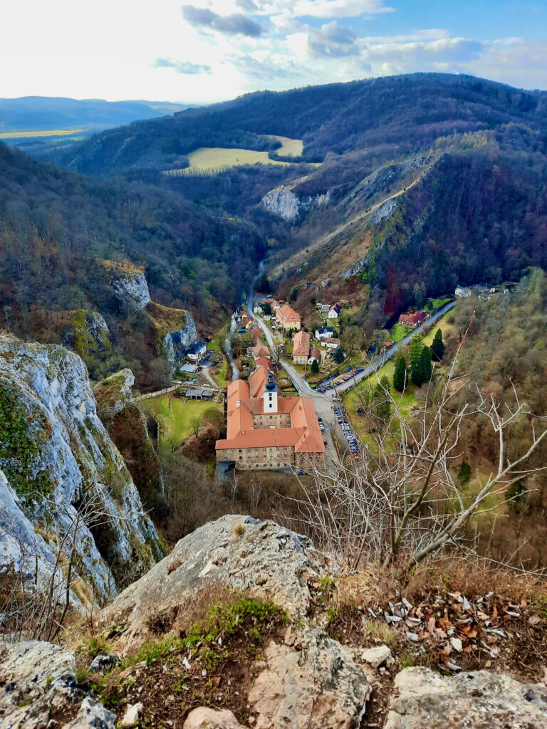 Svatý Jan pod Skalou, seen from the cross, at the Solvayovy Lomy