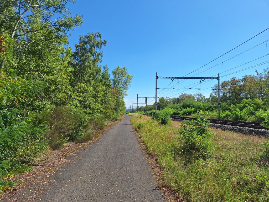Bike trail along the railway between the coal mines