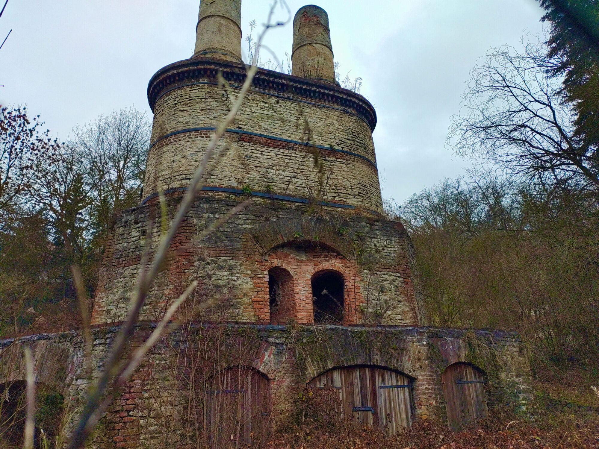 Pacoldova vápenka: a lime kilm in Prague