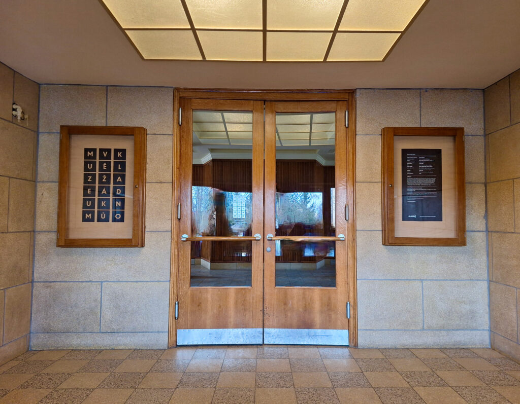 Entrance area