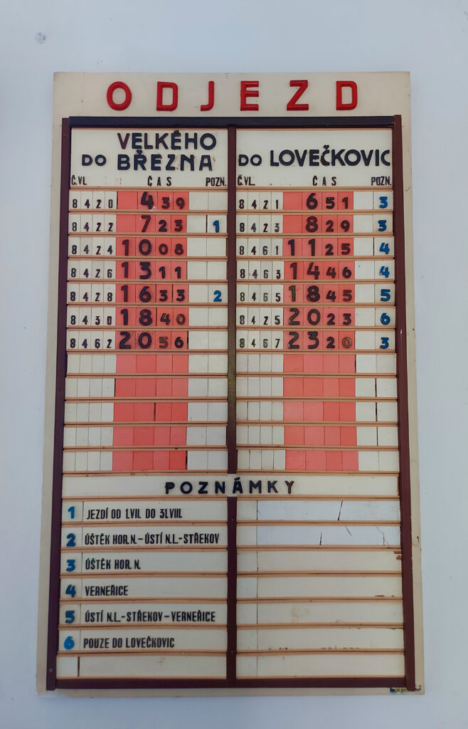 Old train schedule to Velké Březno and to Lovečkovice
